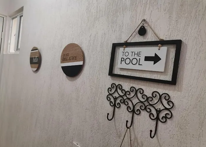 Rufoshousetulum